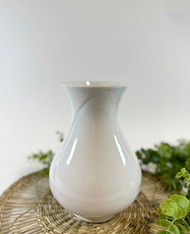 Nally Vase