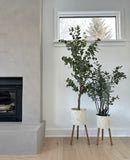 Beaty Floor Planters