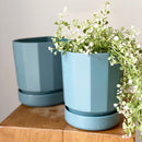 S/2 Rubbermaid Planters