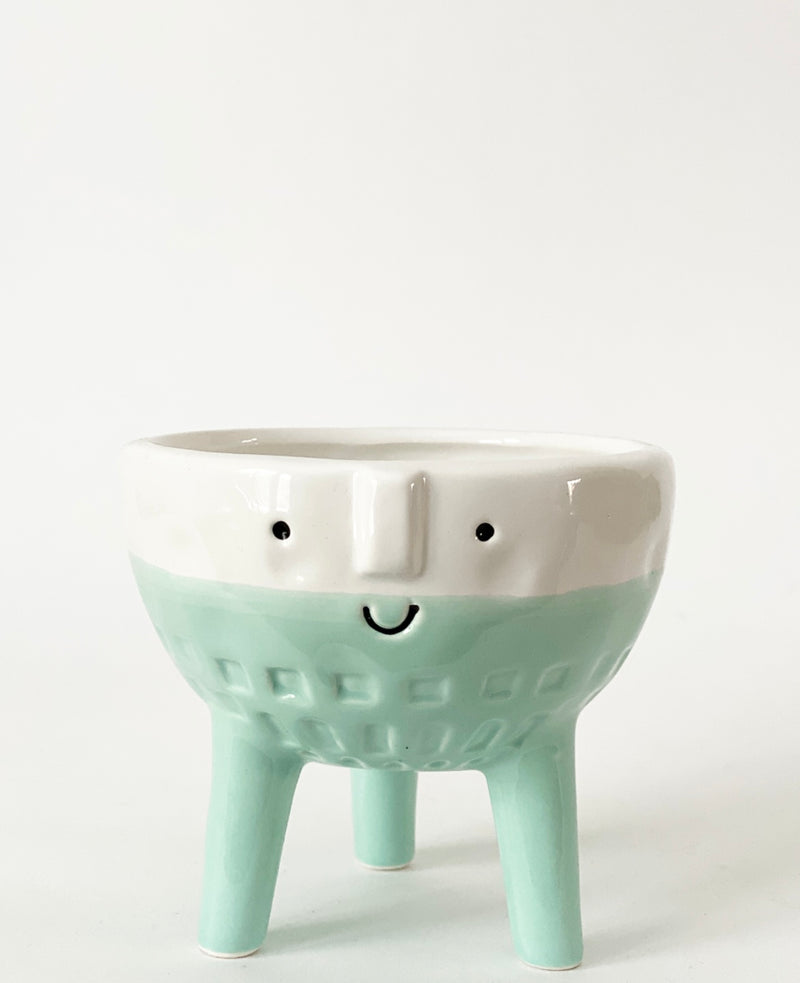 Friendly Pot With Legs