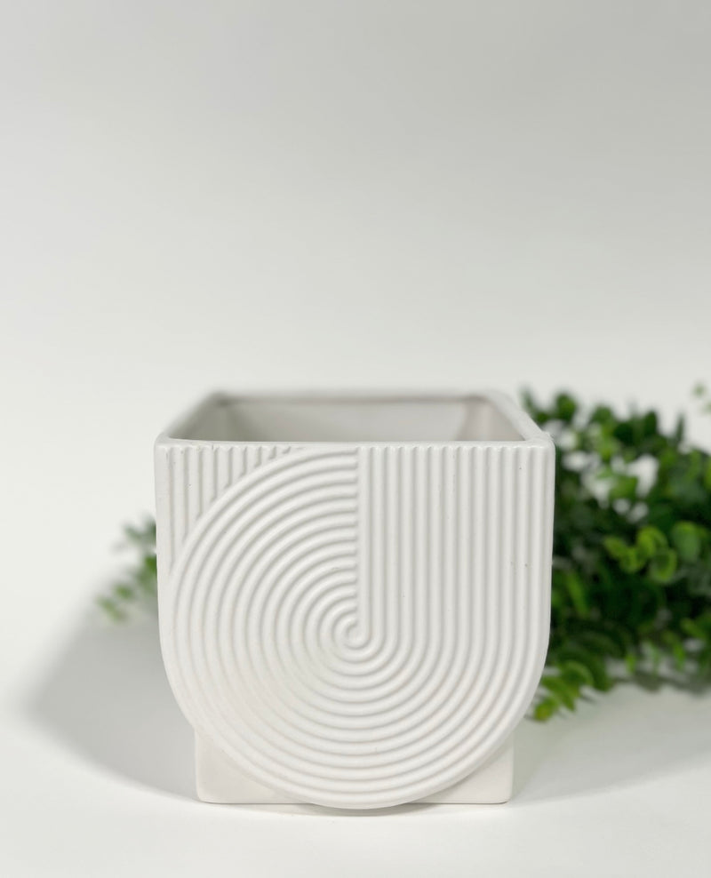 Tertia Plant Pot