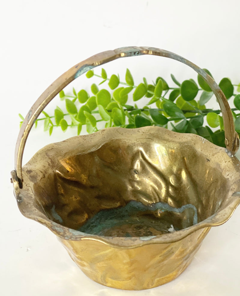 Brass Dish Leaf with Handle