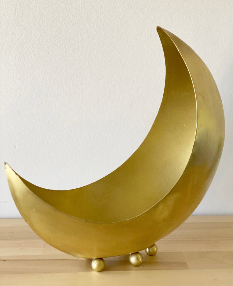 Footed Moon Planter
