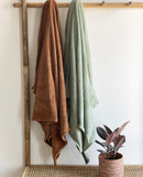 Plushy Throw -Brown