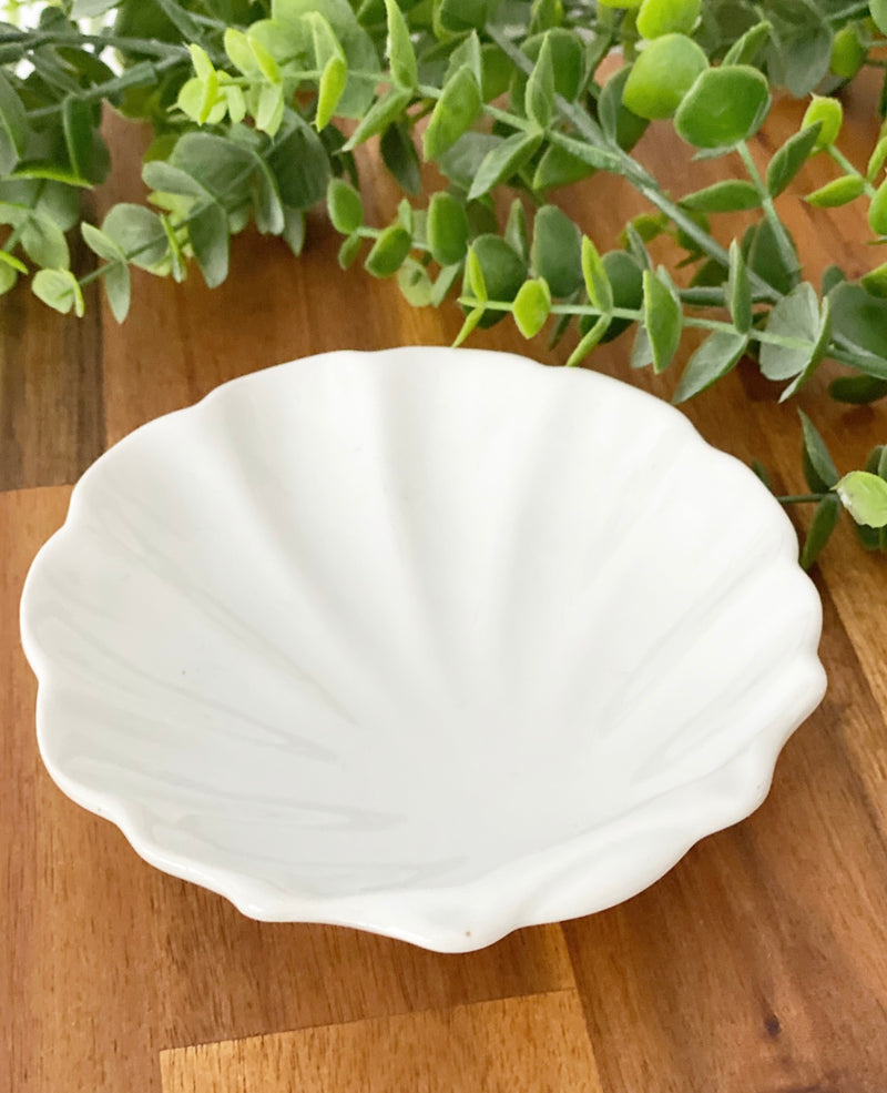 Shell Trinket Dish -White